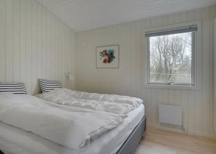 Brune - 30km From The Sea By Interhome